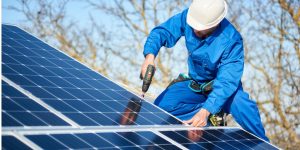 Installation Maintenance Panneaux Solaires Photovoltaïques à Le Massegros